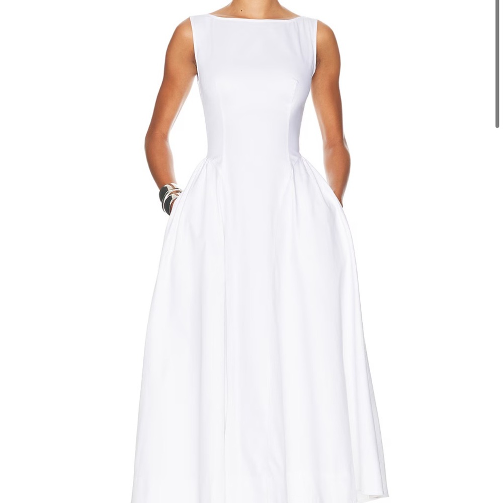 Helsa Chic White Sleeveless Midi Dress / Size M